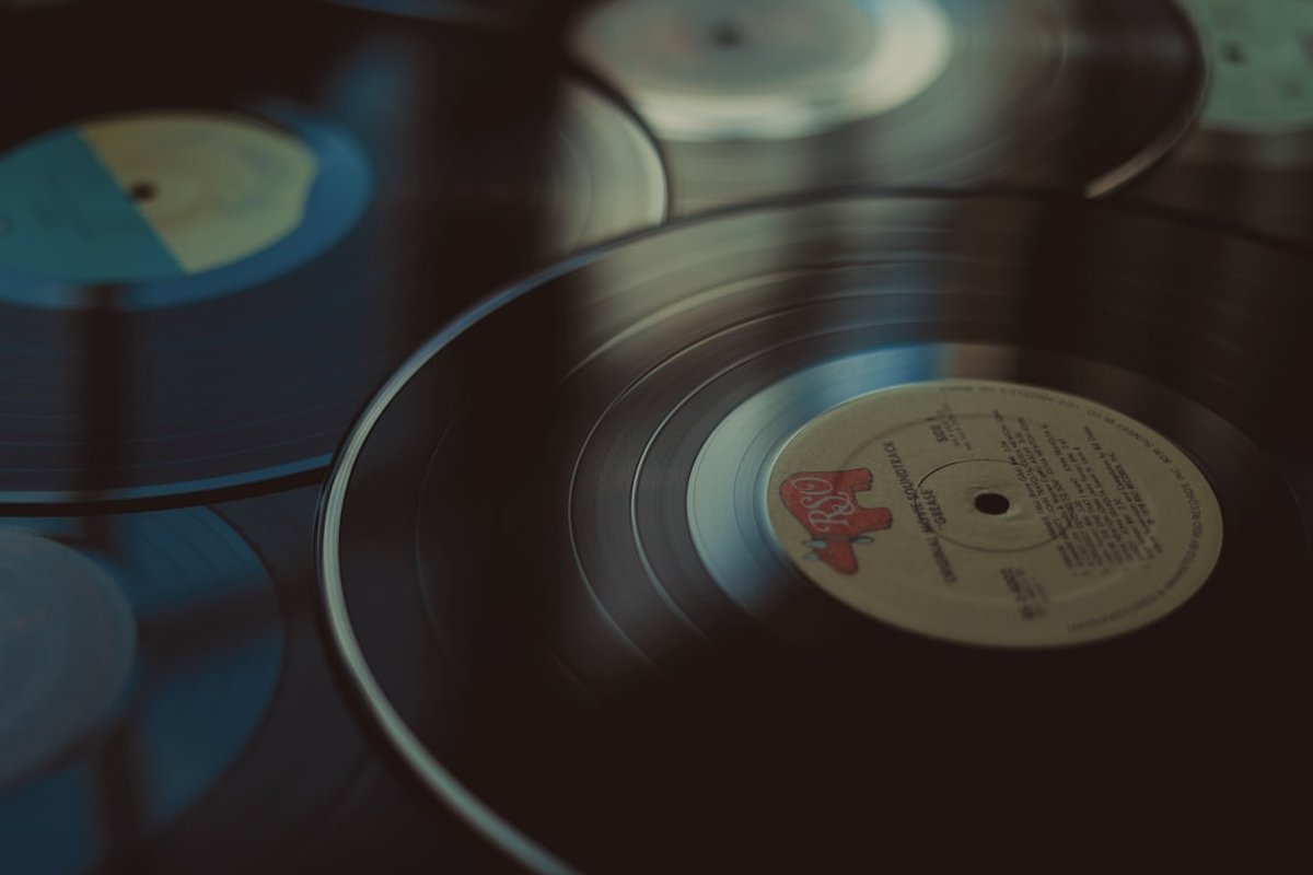 Music and Memories: Adding Soundtracks to Your Slideshows