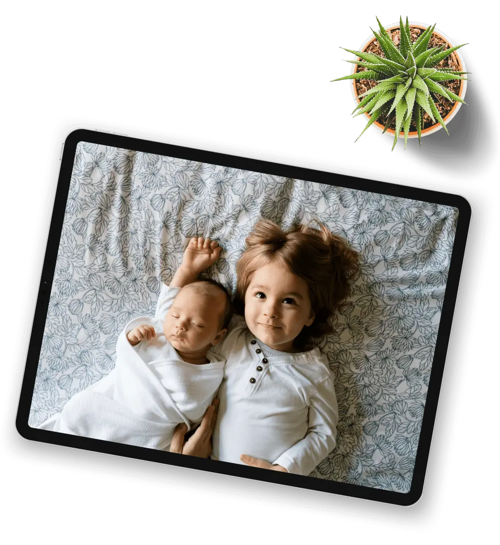 Digital photo frame app with slideshow on iPad